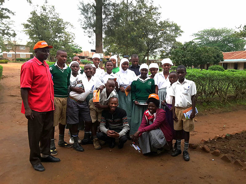Plus de photos du projet du Parlement de la santé scolaire en Ouganda